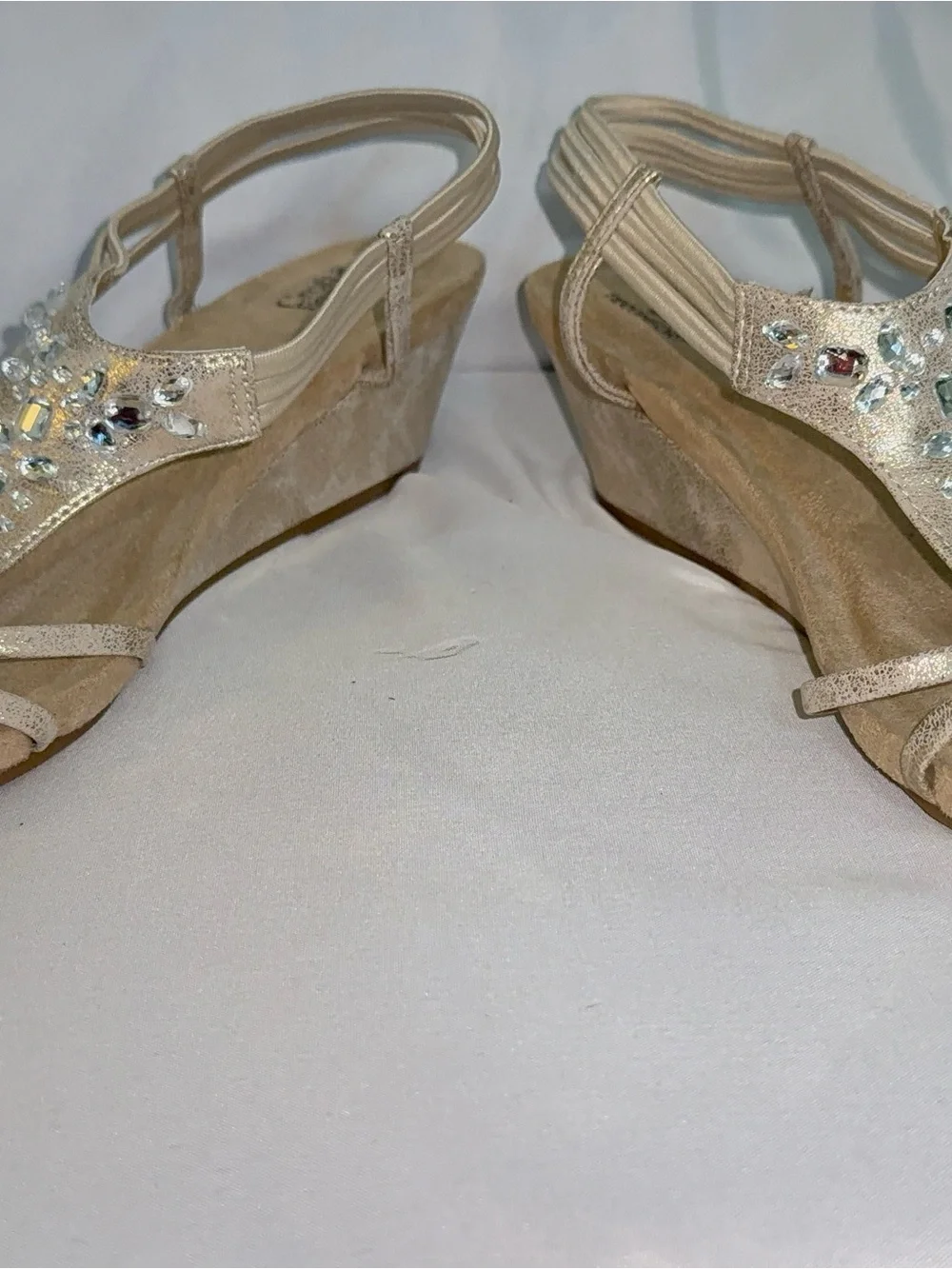 Women's Embellished Wedge Sandals - Nude/Gold